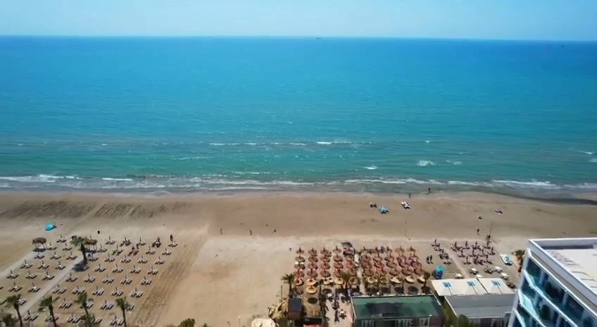 Your Complete Guide to Shkëmbi i Kavajës Beach